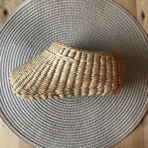 2/$30 Woven Basket children’s shoe 8.5”x4”x4”